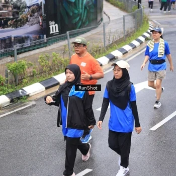 Runner Photo 7947586