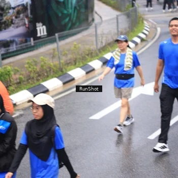 Runner Photo 7947593