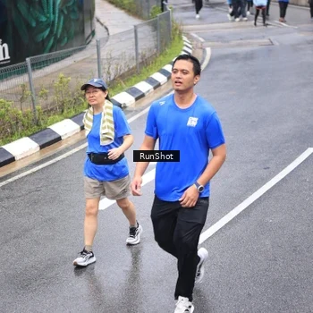 Runner Photo 7947602