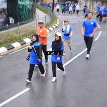 Runner Photo 7947608