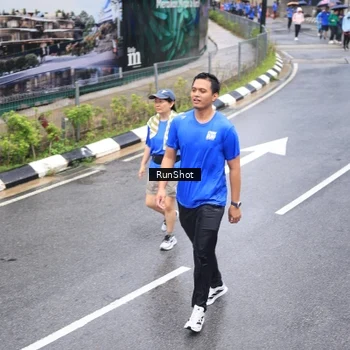 Runner Photo 7947609