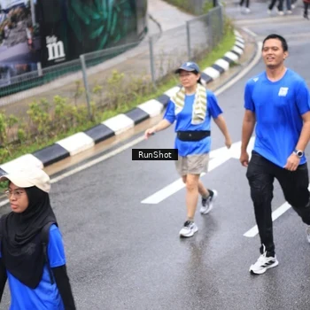 Runner Photo 7947616