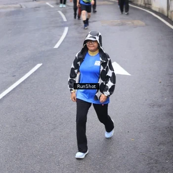 Runner Photo 7947621