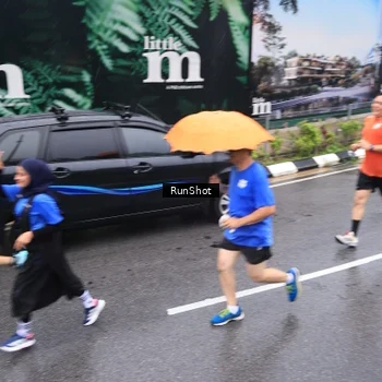 Runner Photo 7947631