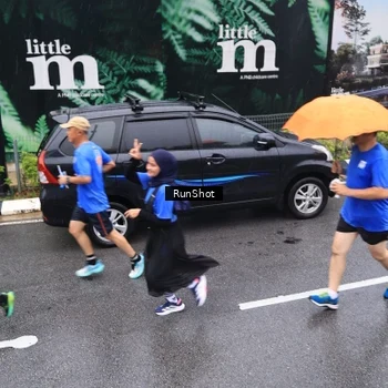 Runner Photo 7947632