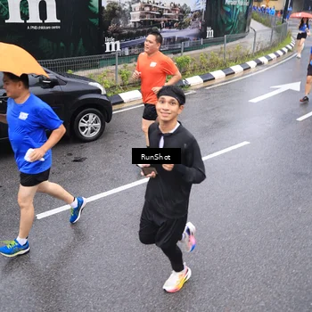 Runner Photo 7947667
