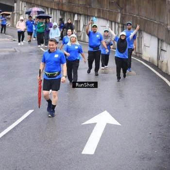 Runner Photo 7947669