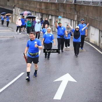 Runner Photo 7947672