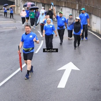 Runner Photo 7947679
