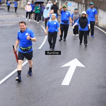 Runner Photo 7947683