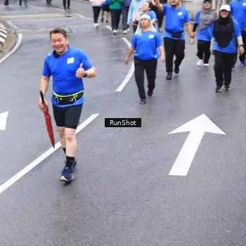 Runner Photo 7947689