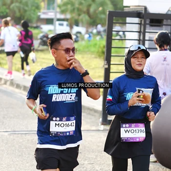 Runner Photo 7947697