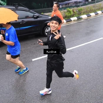 Runner Photo 7947701