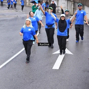 Runner Photo 7947717