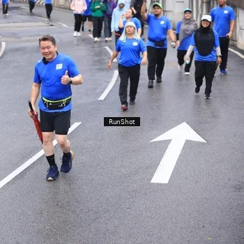 Runner Photo 7947718