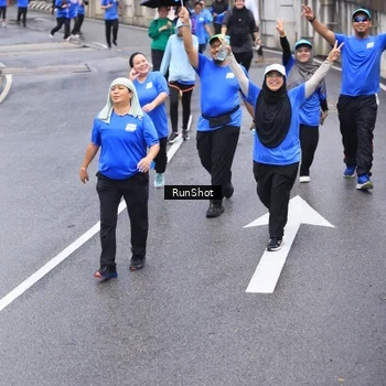 Runner Photo 7947722