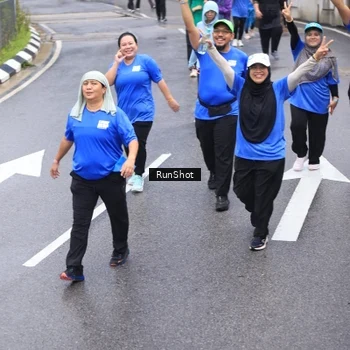 Runner Photo 7947735