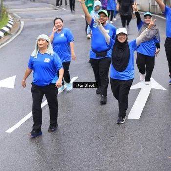Runner Photo 7947737