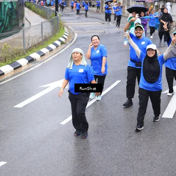 Runner Photo 7947741
