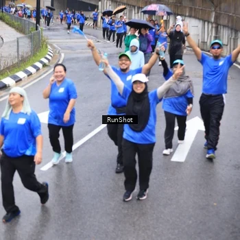 Runner Photo 7947751