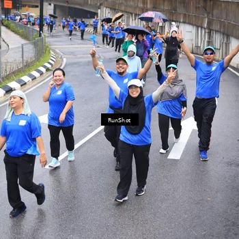 Runner Photo 7947753