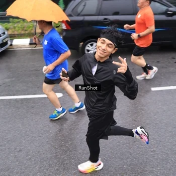 Runner Photo 7947769