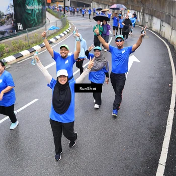 Runner Photo 7947772