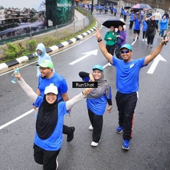 Runner Photo 7947796