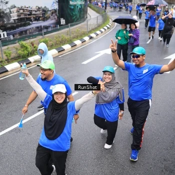 Runner Photo 7947799