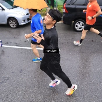Runner Photo 7947802