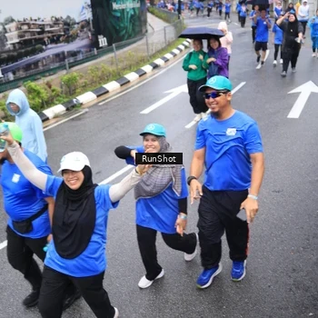 Runner Photo 7947807