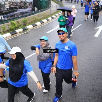 Runner Photo 7947817