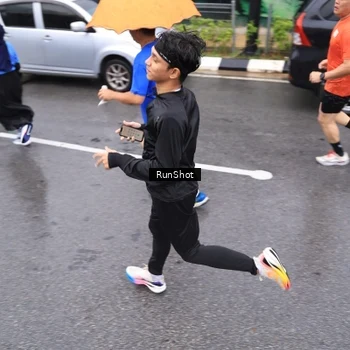 Runner Photo 7947826