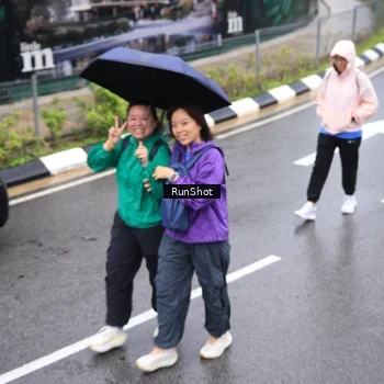 Runner Photo 7947830