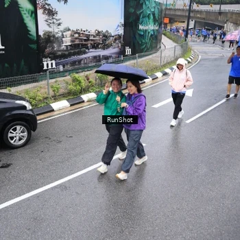 Runner Photo 7947831