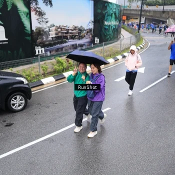 Runner Photo 7947833