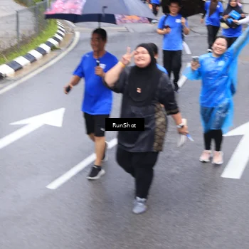 Runner Photo 7947851