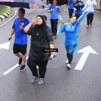 Runner Photo 7947853
