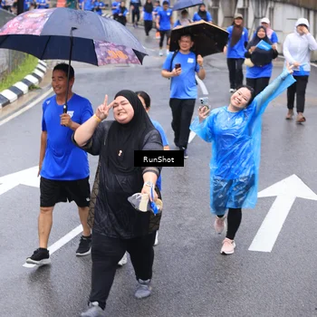 Runner Photo 7947854