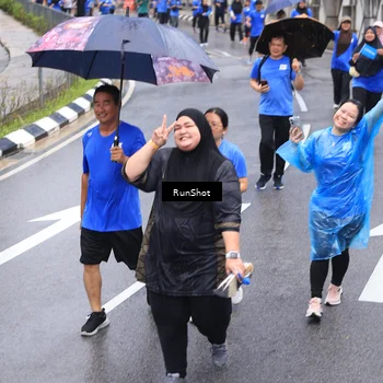 Runner Photo 7947859