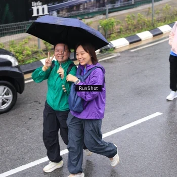 Runner Photo 7947866