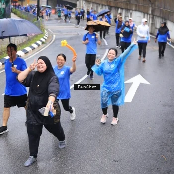 Runner Photo 7947870