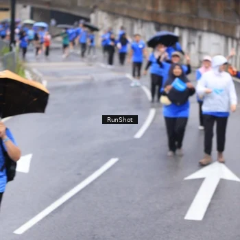 Runner Photo 7947896