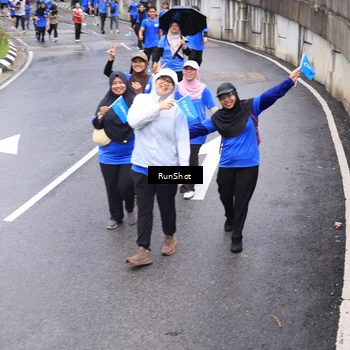 Runner Photo 7947931