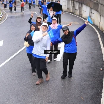 Runner Photo 7947937