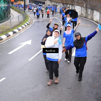 Runner Photo 7947946