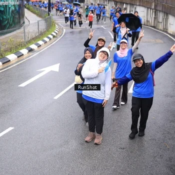 Runner Photo 7947948