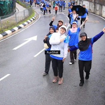 Runner Photo 7947950