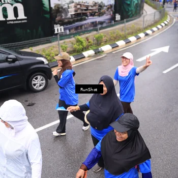 Runner Photo 7947981