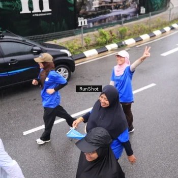 Runner Photo 7947987